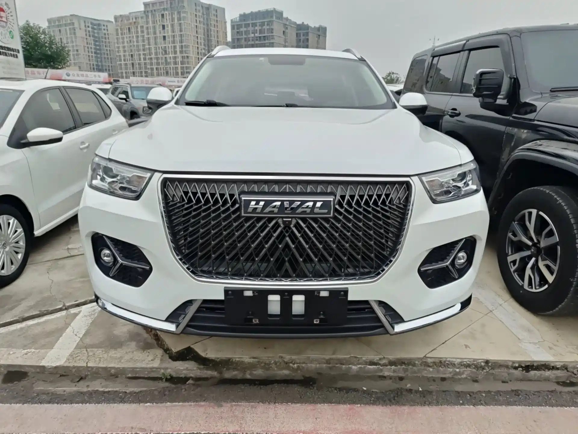 Фото 2 - Haval H6