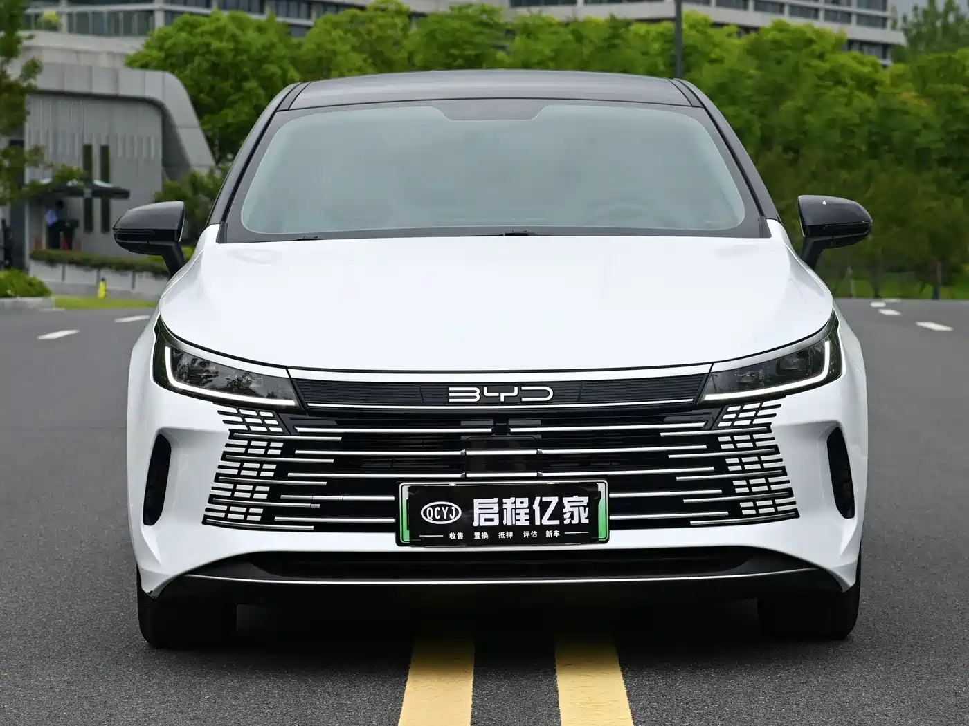BYD Destroyer 05 2024 DM-i 55KM Pilot Glory Edition фото 2