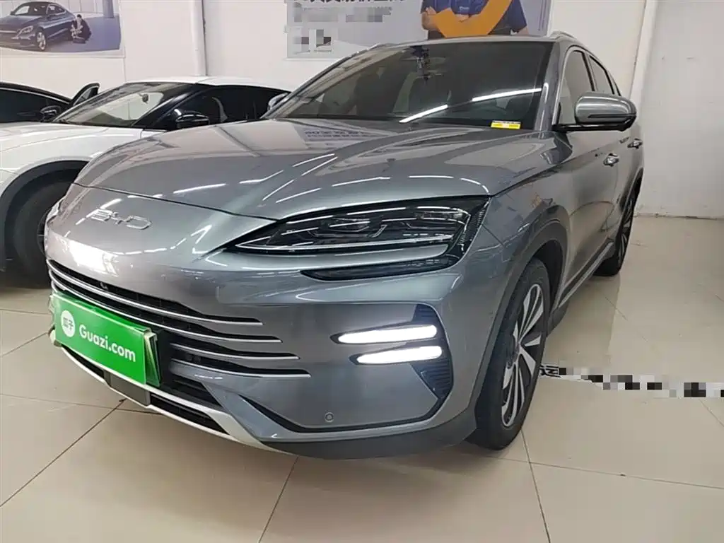 BYD Song PLUS PHEV 2024 Glory Edition DM-i 110km Flagship PLUS фото 2