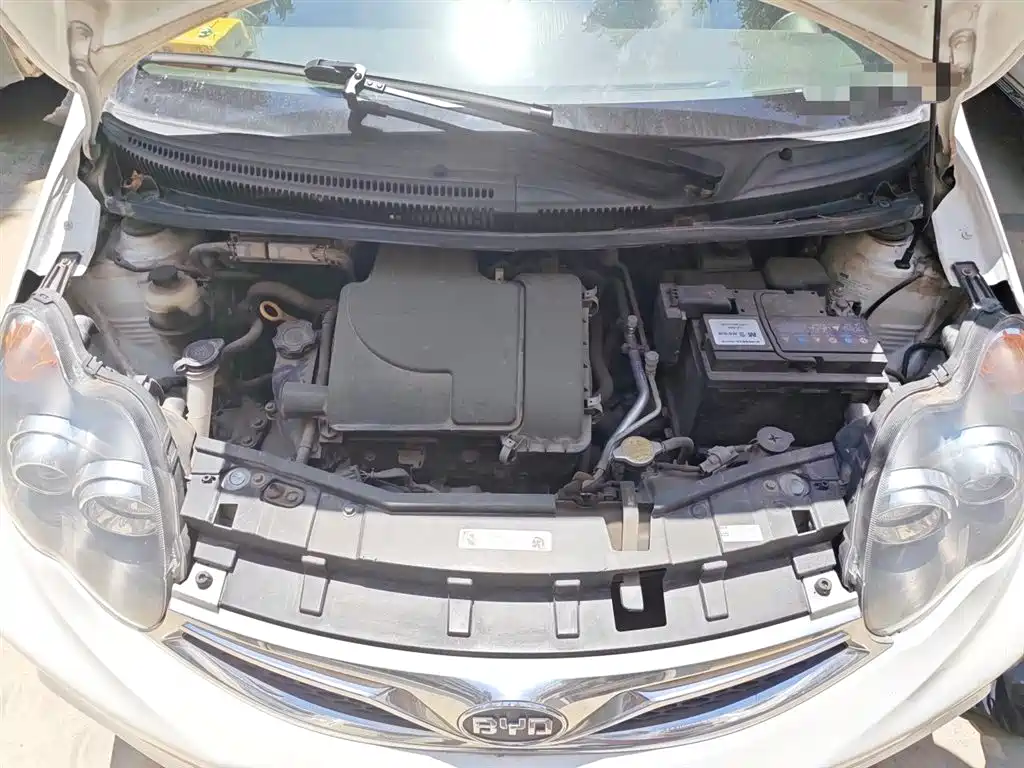 BYD F0 2015 1.0L AMT Xuan Cool Edition фото 11