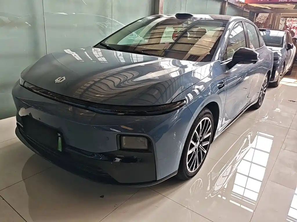 Similar car
