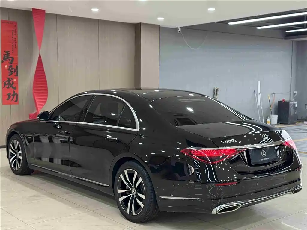 MERCEDES-BENZ S CLASS