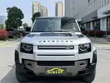 Photo 15 - Land Rover Defender