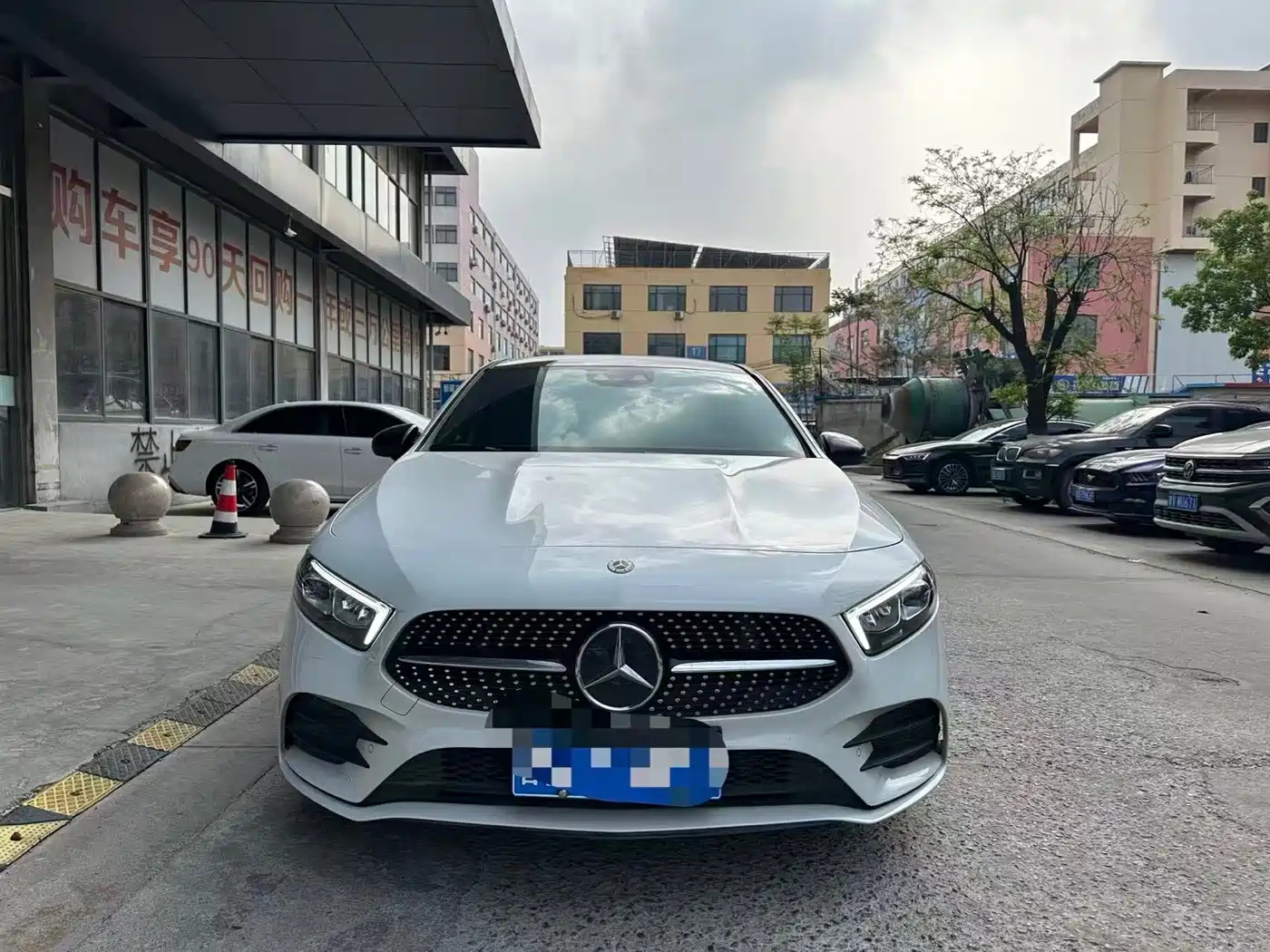 Mercedes-Benz A-Class 2020 Facelift A 220 L 4MATIC Sport Sedan фото 7