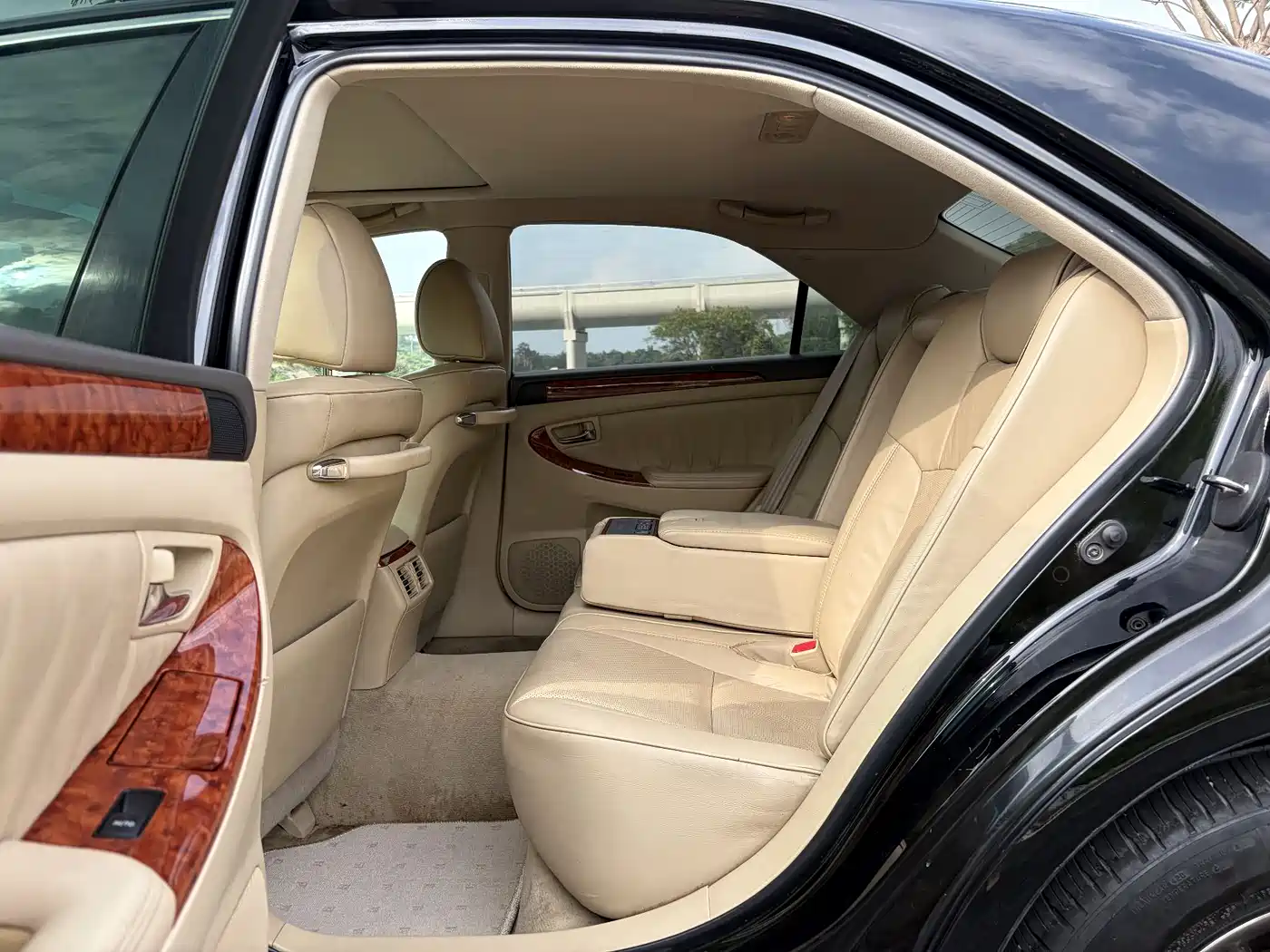 Toyota Crown 2009 2.5L Royal Special Enhanced Edition фото 6