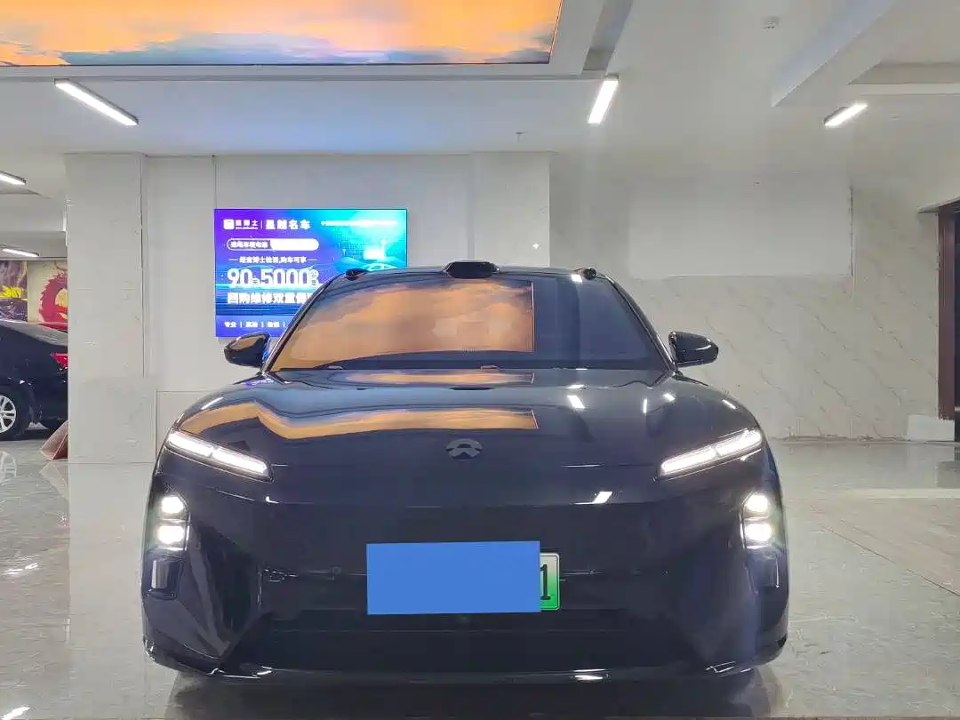 NIO NIO ET5T