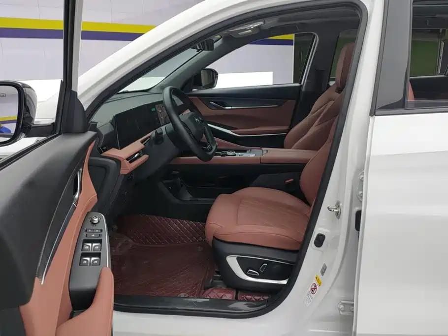 Photo 9 - Changan CS75 PLUS