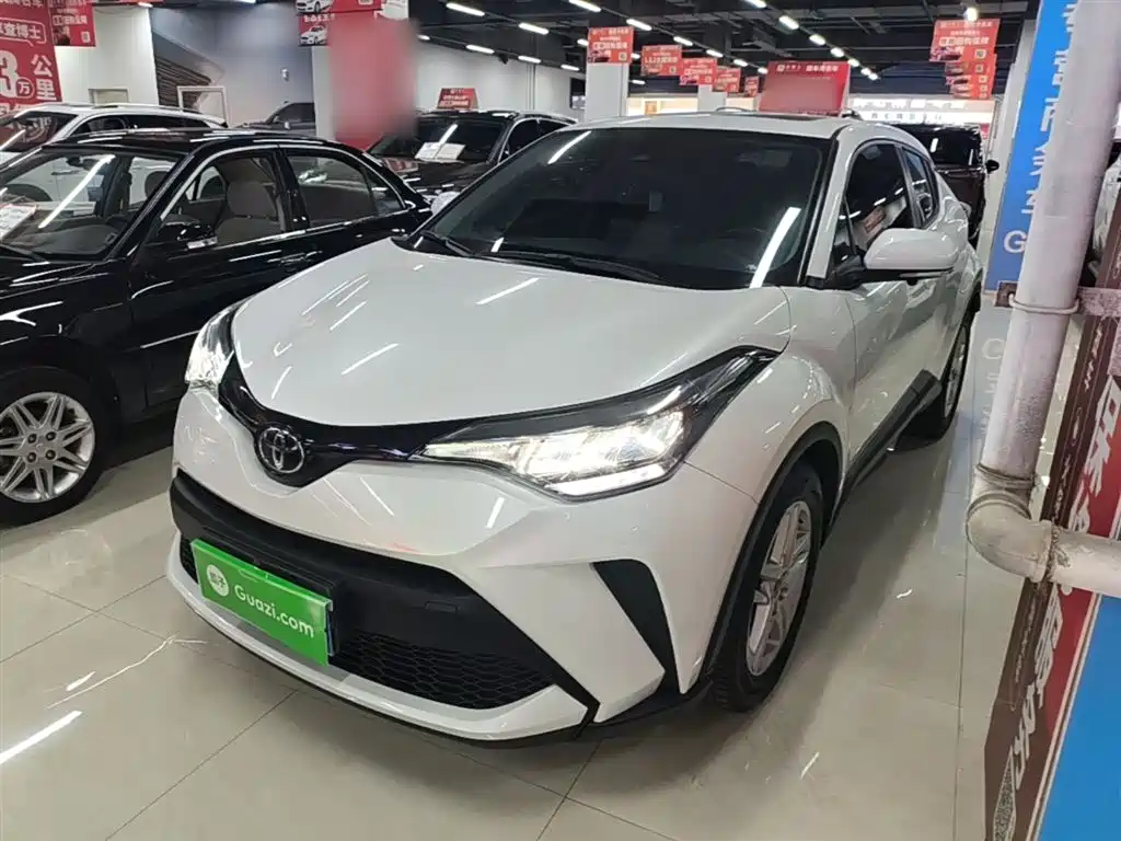 Toyota C-HR 2023 Model 2.0L Comfort Edition