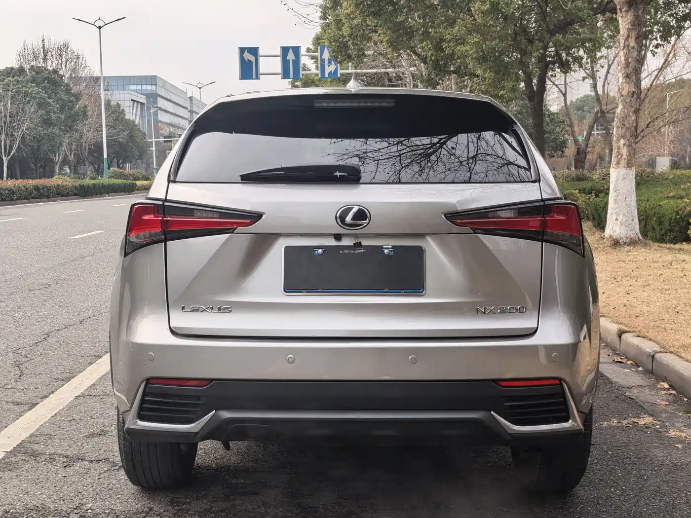 Lexus NX 2020 200 FWD Sharp Edition China VI фото 4