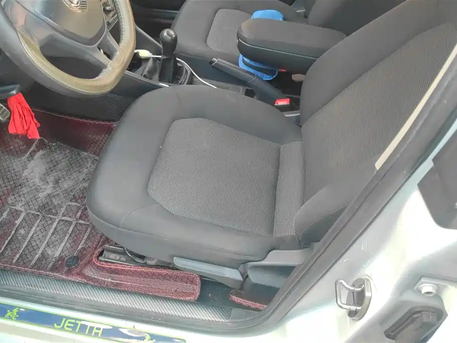 Volkswagen Jetta 2019 Dream Edition 1.5L Manual Fashion фото 9
