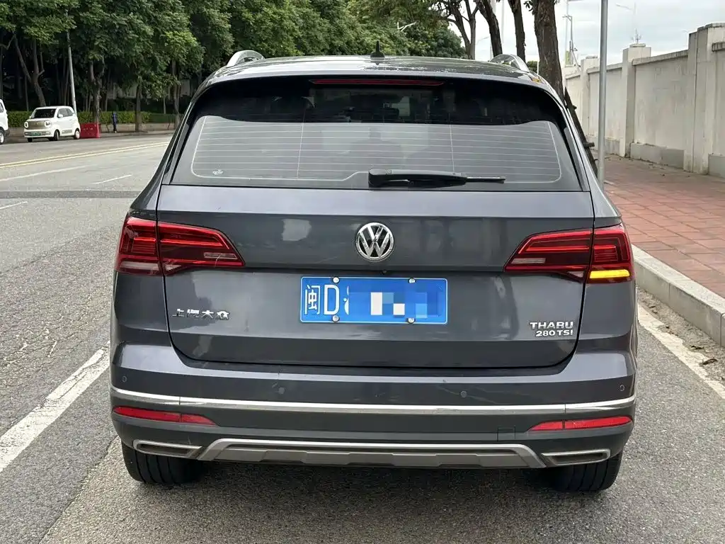 Фото 8 - Volkswagen Tharu