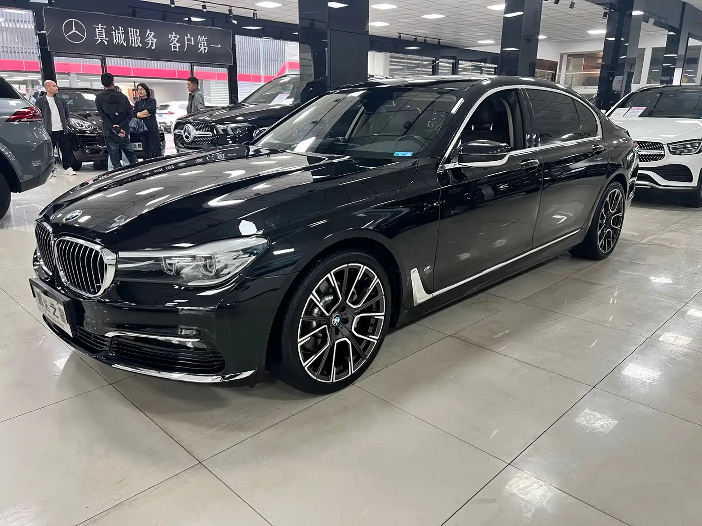 BMW 7 Series 2017 730Li Leading Edition