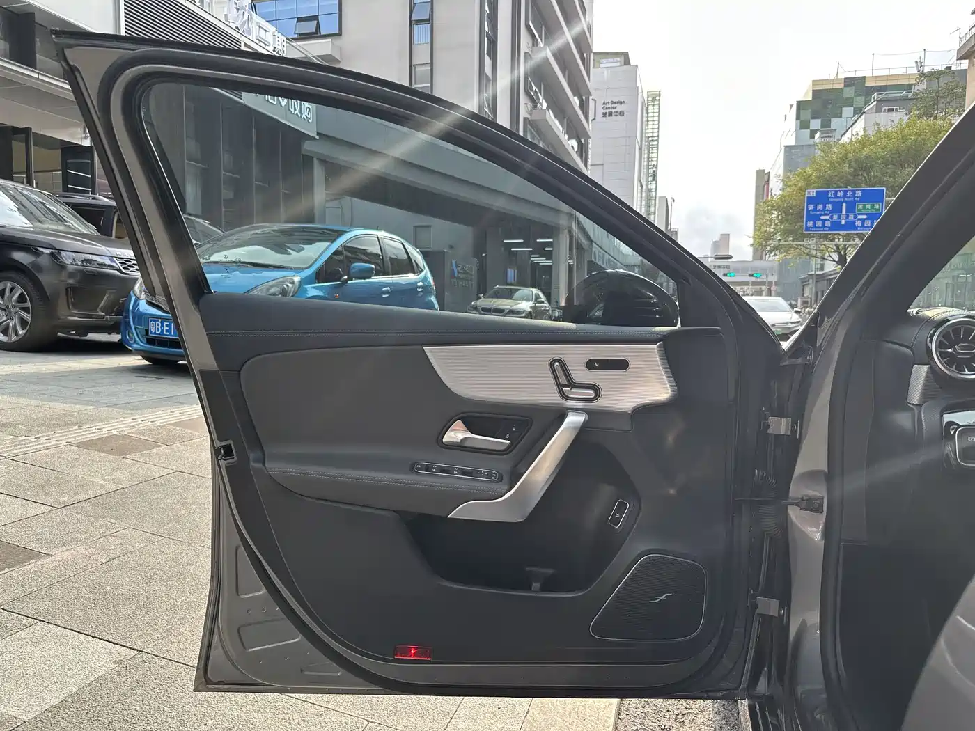 Mercedes-Benz A-Class AMG 2020 AMG A 35 L 4MATIC фото 13