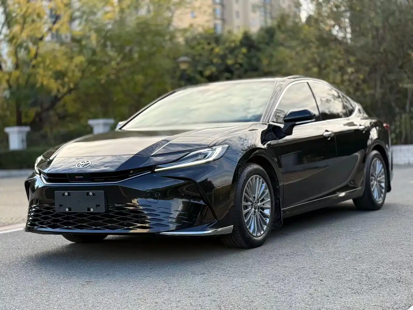 TOYOTA CAMRY 2025