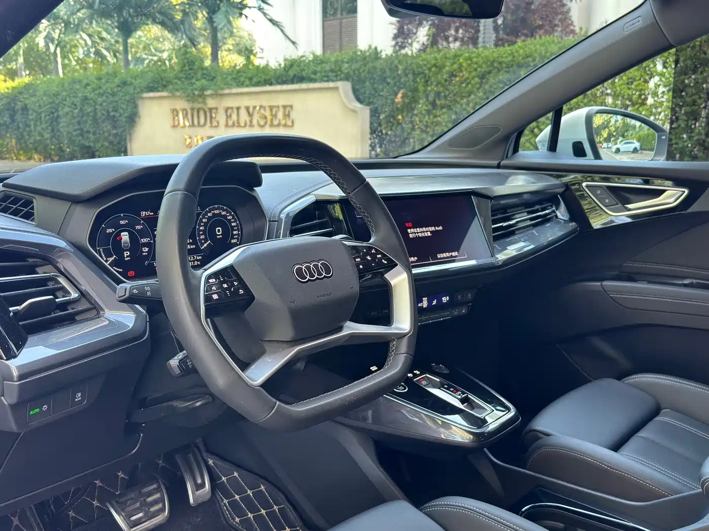 Audi Q4 e-tron 2025 2024 40 e-tron Creation Edition
