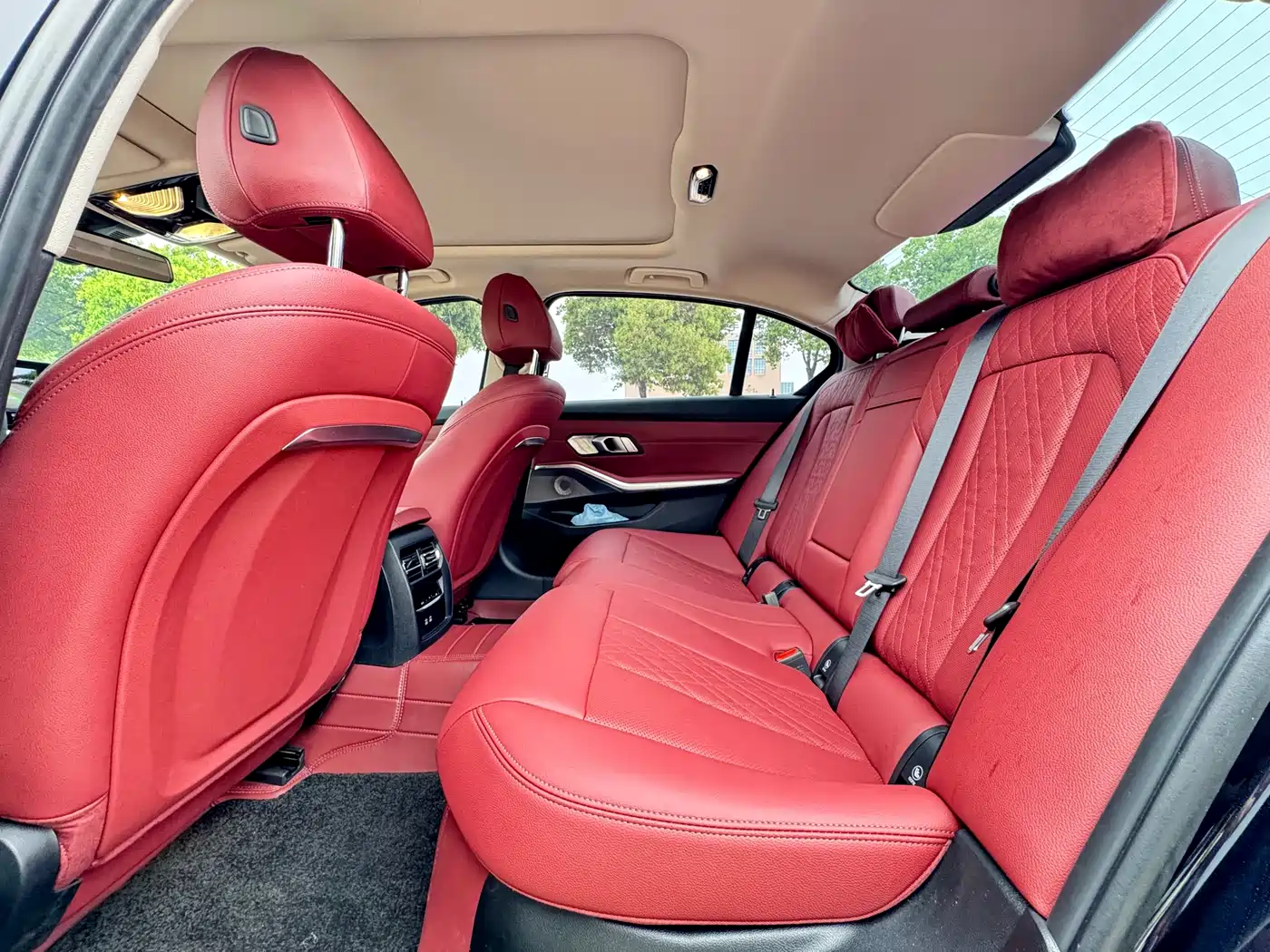 BMW 3 Series 2024 325Li M Sport Package фото 6