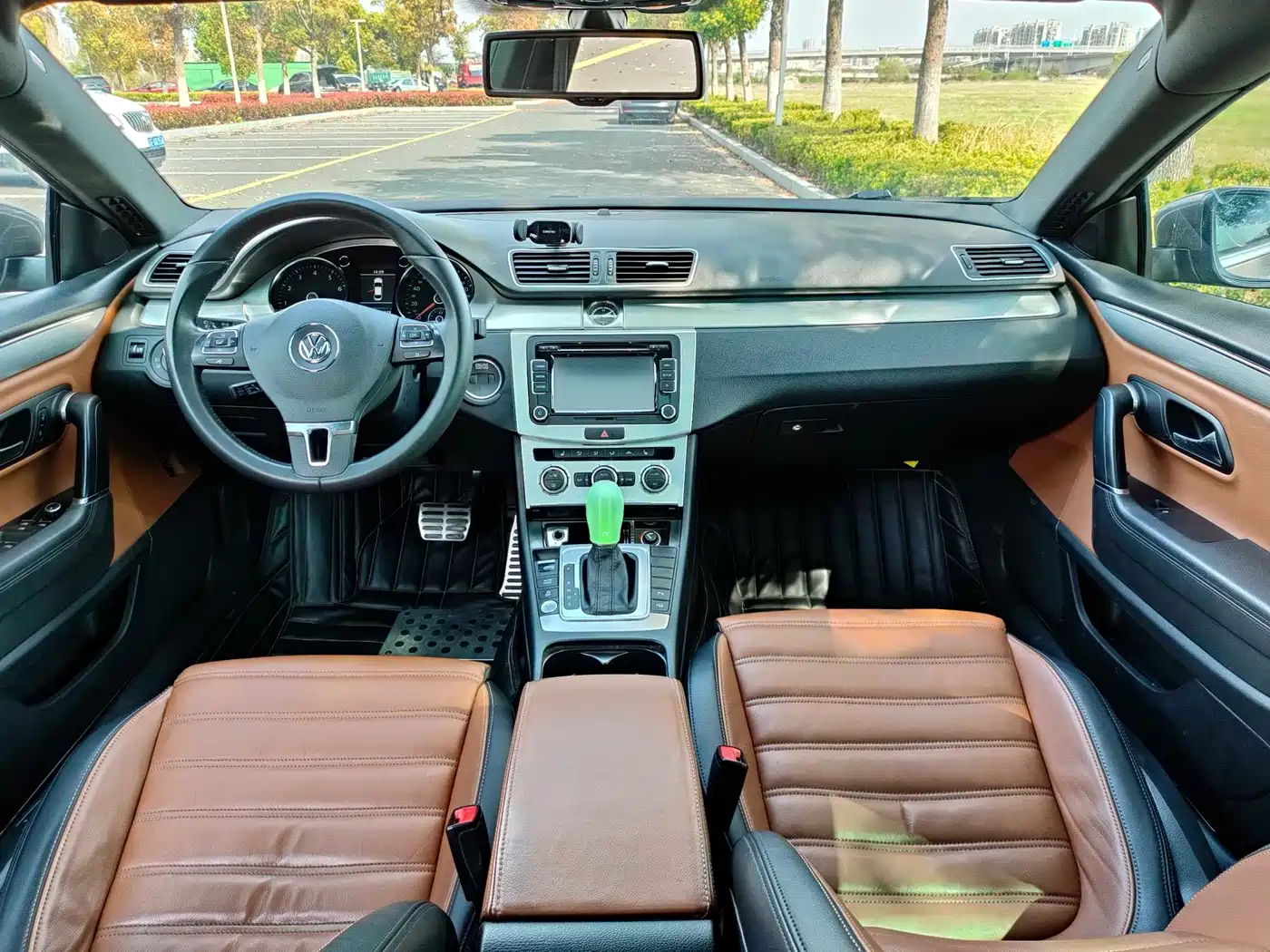 Volkswagen FAW-Volkswagen CC 2015 1.8TSI Luxury фото 13
