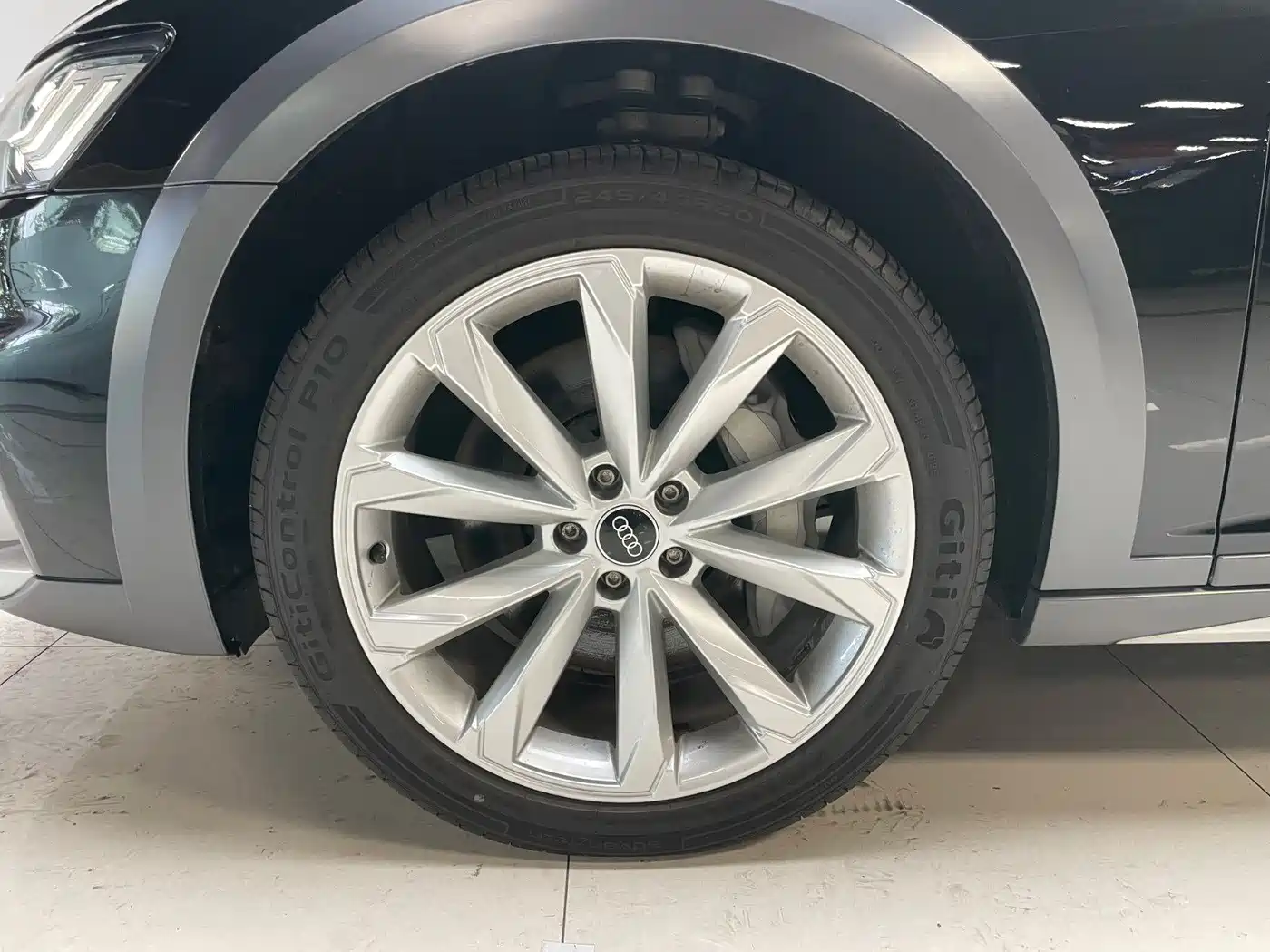 Audi A6 (Import) 2021 2021 allroad quattro Explorer 55 TFSI Premium Off-road