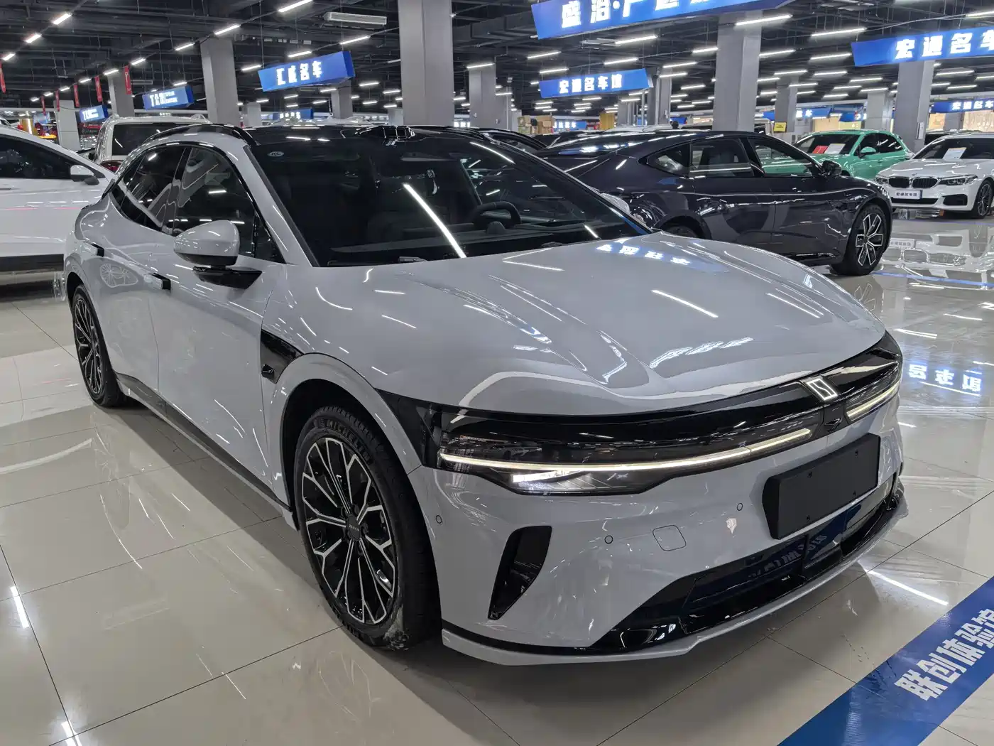 ZEEKR EXTREME KRYPTON 007GT