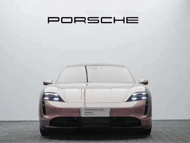 Porsche Taycan — фото 5