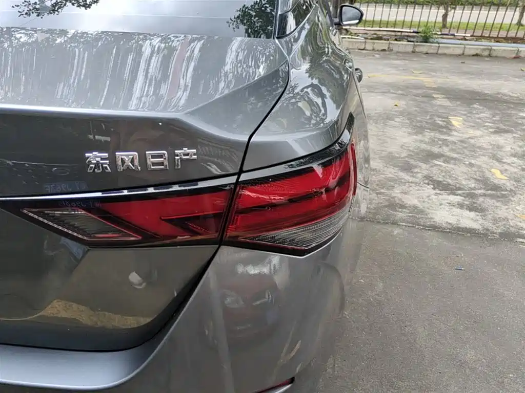 Nissan SYLPHY, миниатюра 8
