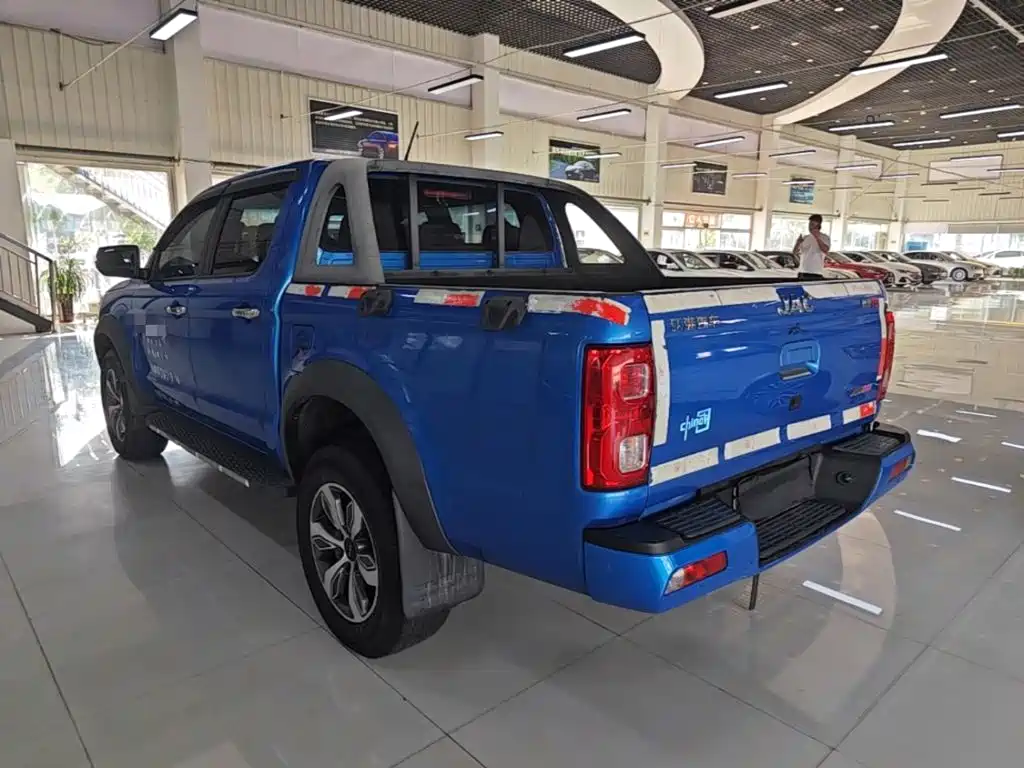 2019 JAC JAC T8