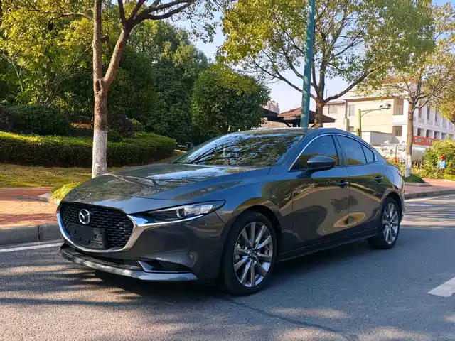 MAZDA 3 ANGKESAILA