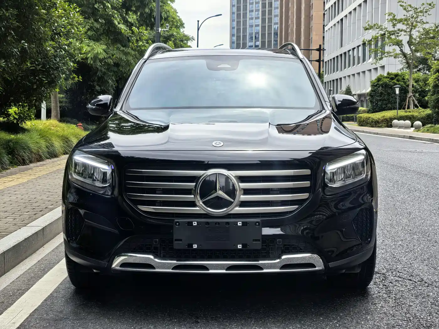 Mercedes-Benz GLB 2026 2025 GLB 220 Dynamic