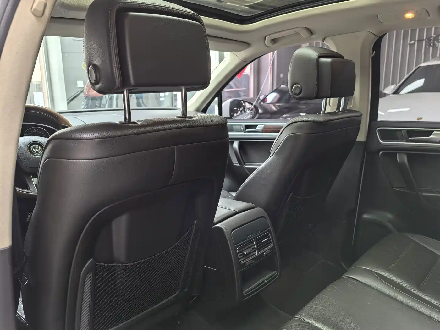 Volkswagen Touareg 2015 2011 3.0TSI Comfort