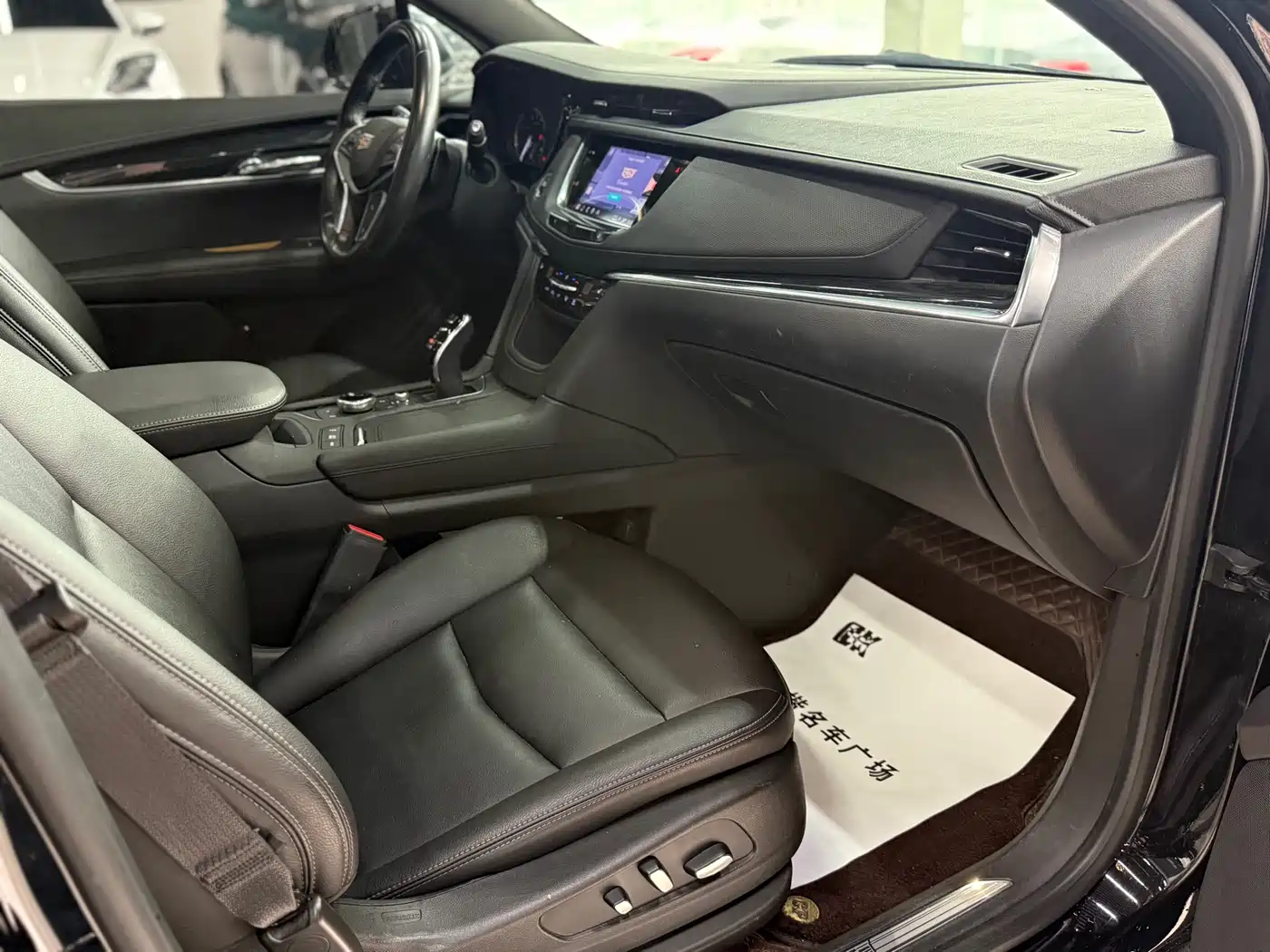 Cadillac XT5 2022 2.0T 4WD Luxury фото 13