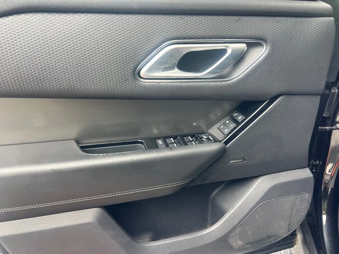 Land Rover Range Rover Velar 2017 P380 R-DYNAMIC S фото 10