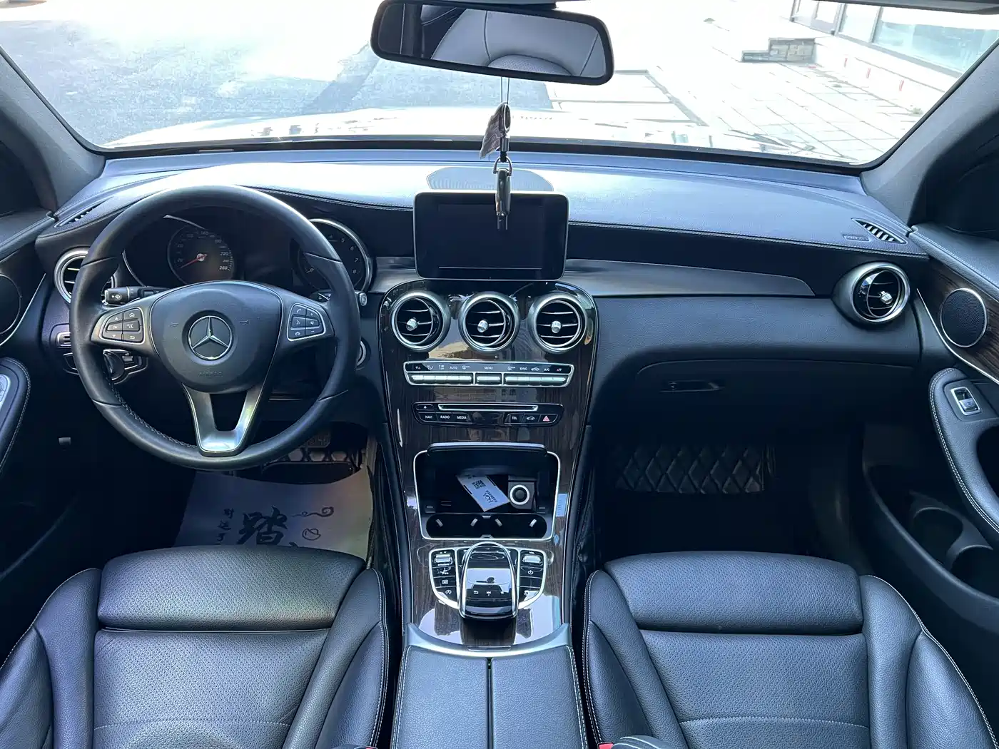 Mercedes-Benz GLC 2018 GLC 260 4MATIC Dynamic фото 7
