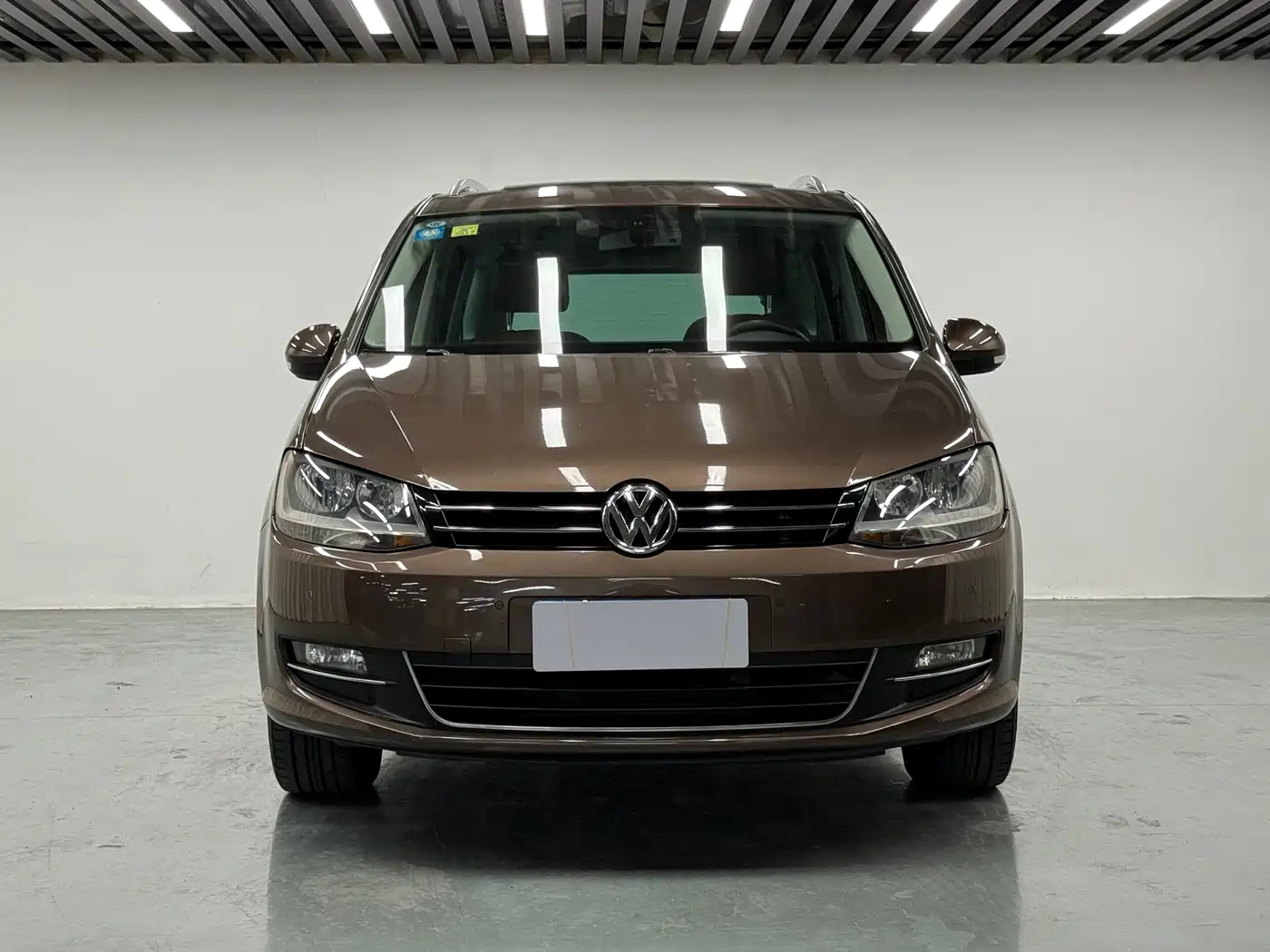 Volkswagen Sharan 2013 1.8TSI Comfort фото 3