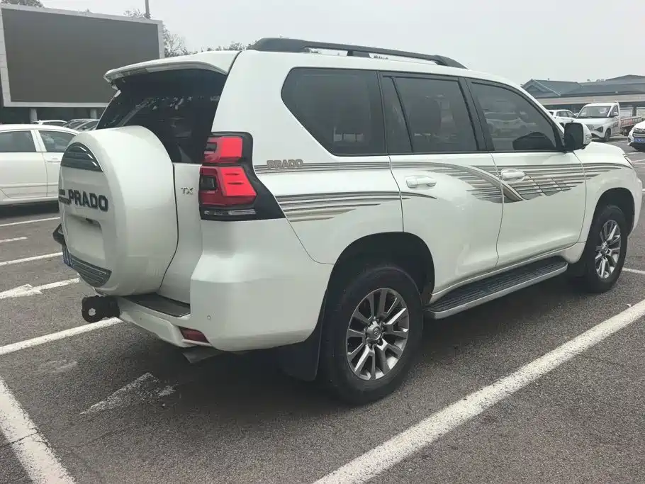 Toyota Prado 2018 2018 3.5L Automatic TX-L Rear-mounted Spare Tire