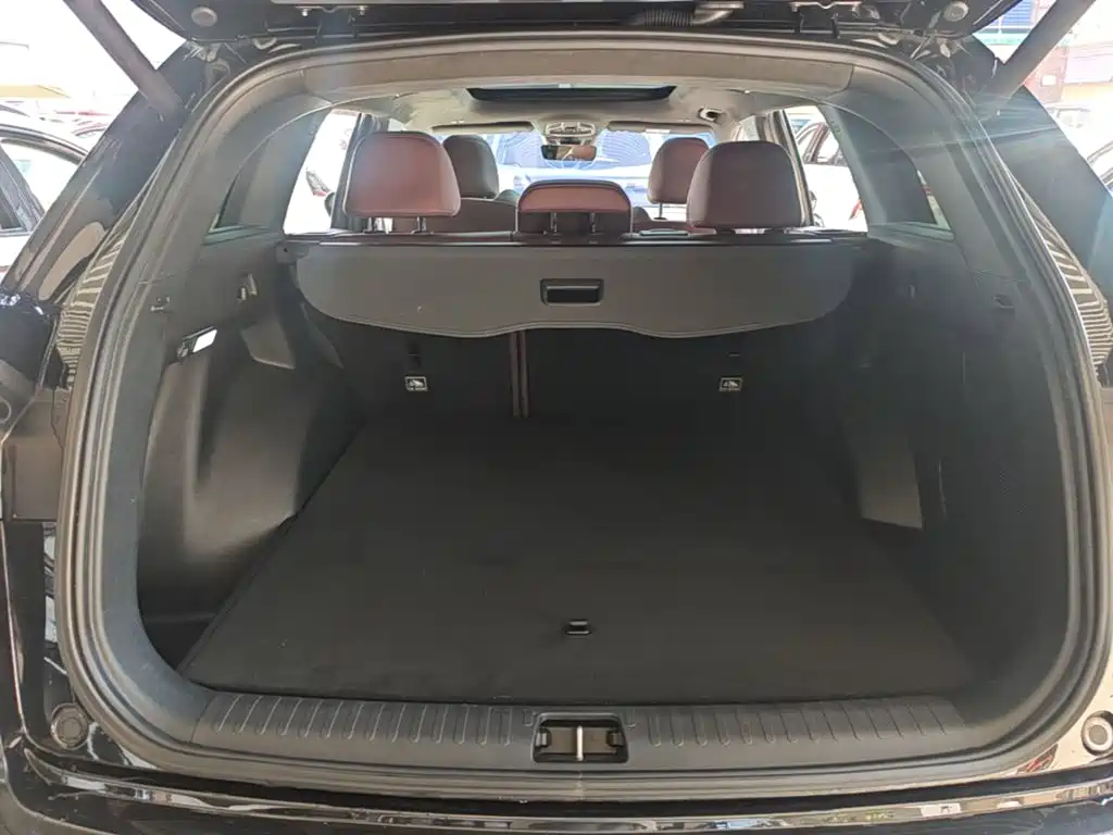 Geely Monjaro 2023 2021 2.0TD DCT EVO FWD Intelligent Premium Edition
