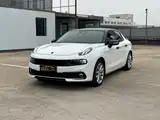 Фото 1 - Lynk & Co 03