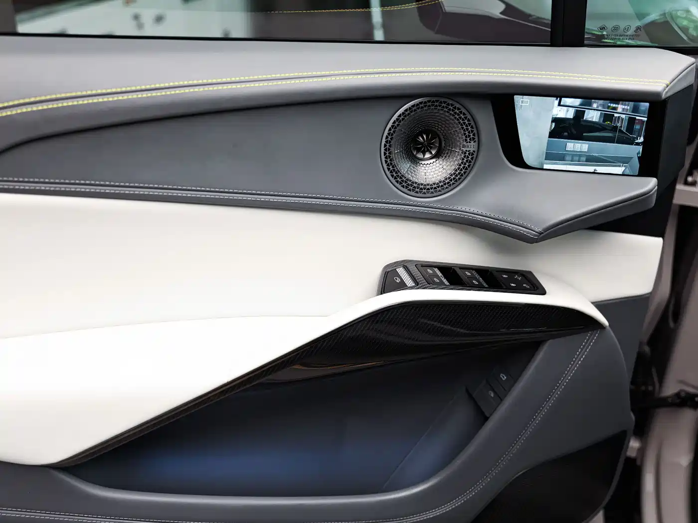 Lotus Cars ELETRE 2023 ELETRE S+ фото 19