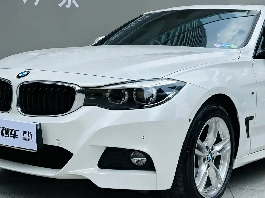 BMW 3 Series GT 2021 2020 320i M Sport Package