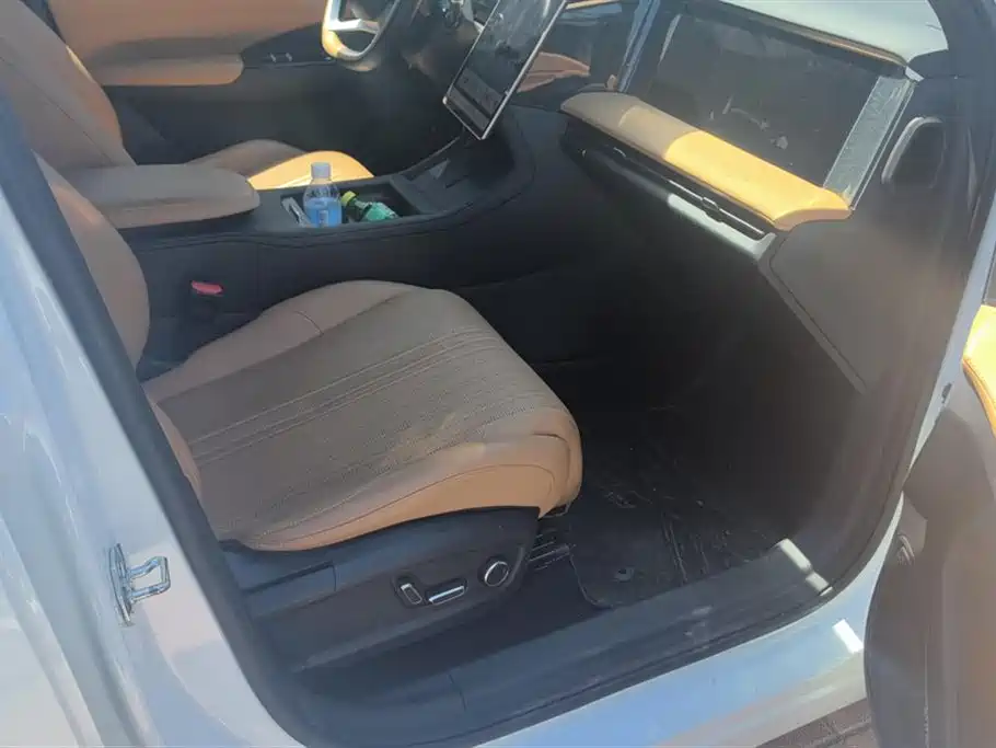 Geely Galaxy Galaxy L7 2024 1.5T 115km Starship Soaring Dragon Edition фото 8