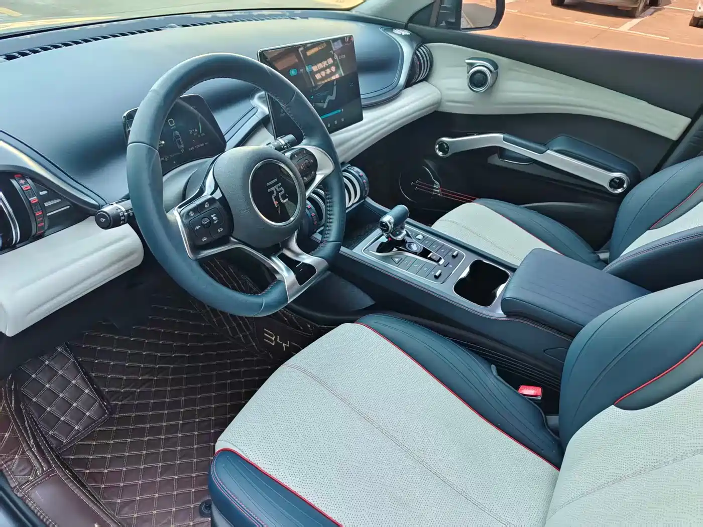 BYD Yuan PLUS 2022 510KM Premium фото 11
