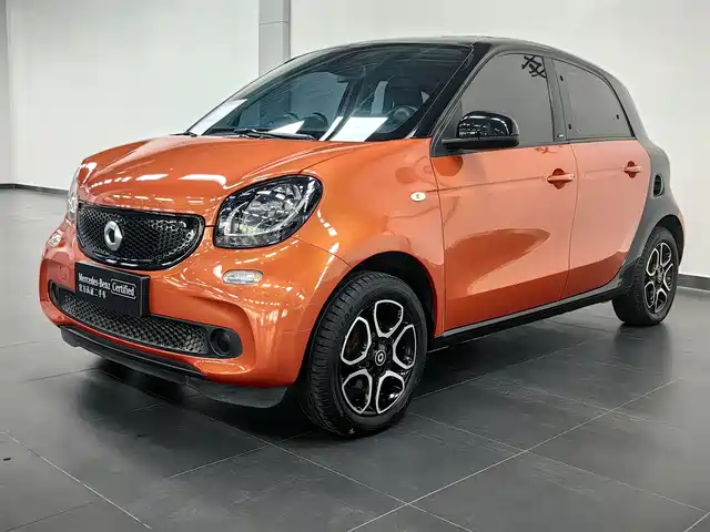  smart smart forfour 2016 Model 0.9T 66kW Pioneer Edition