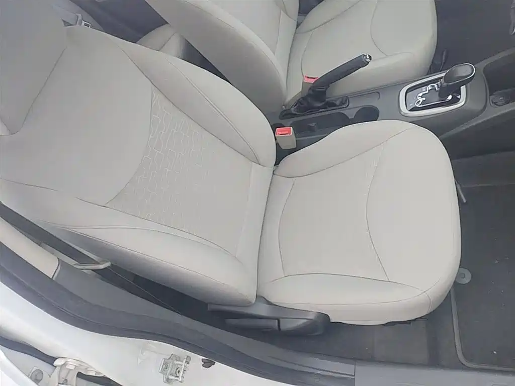Chevrolet Sail 2018 Sail 3 1.3L AMT Ideal фото 20