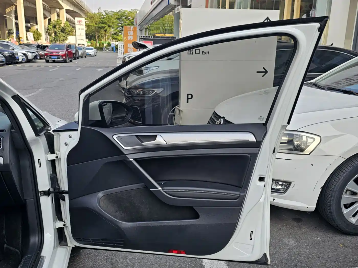Volkswagen Golf 2020 280TSI DSG Comfort фото 20
