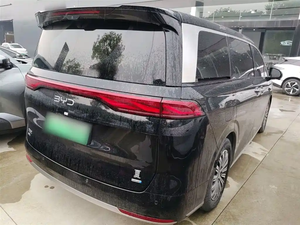 BYD Xia 2025 DM-i 1.5T 180km Excellence фото 7