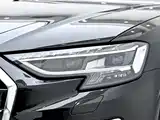 Photo 9 - Audi A8