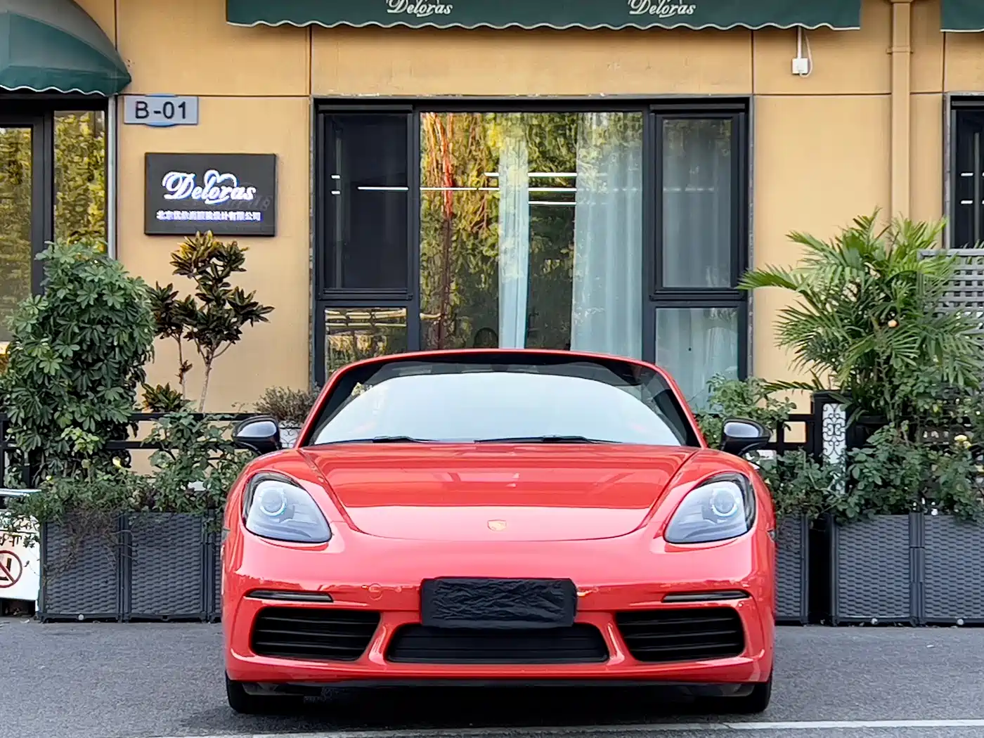 Porsche 718 2022 Boxster T 2.0T фото 2