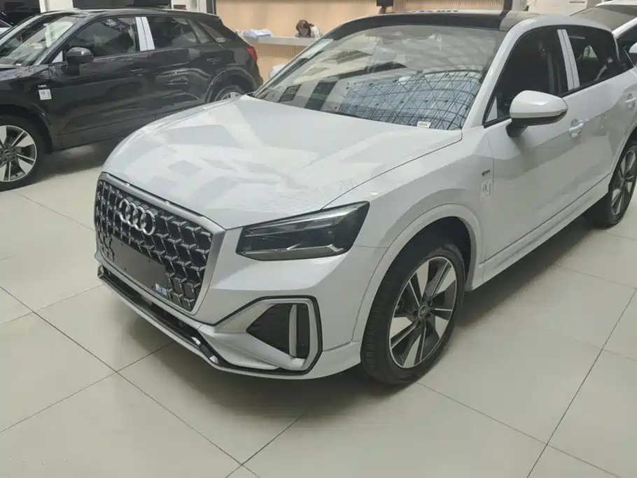 Audi Q2L 2026 2024 35TFSI Luxury Sport