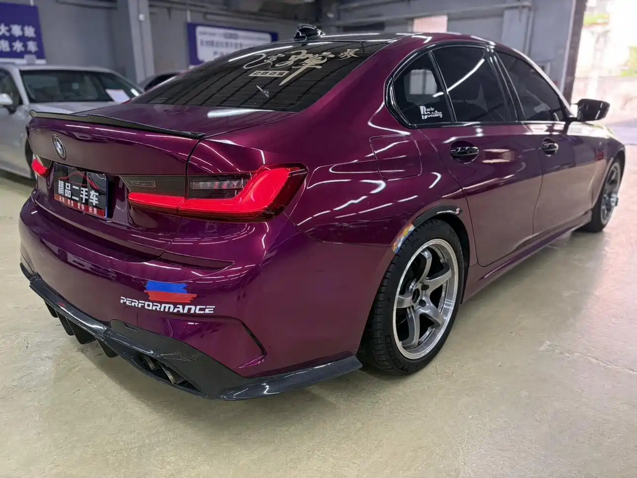 BMW 3 Series 2020 325i M Sport Black Night Package фото 5