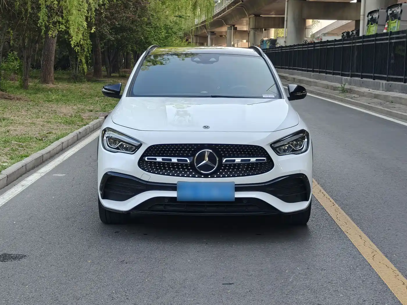 Mercedes-Benz GLA 2020 GLA 200 4MATIC фото 2