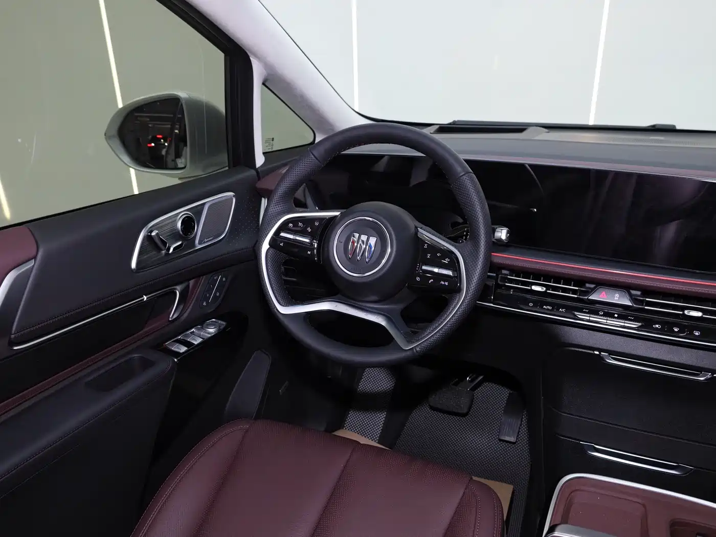 Buick Century 2025 2.0T 6-Seater World Edition фото 10